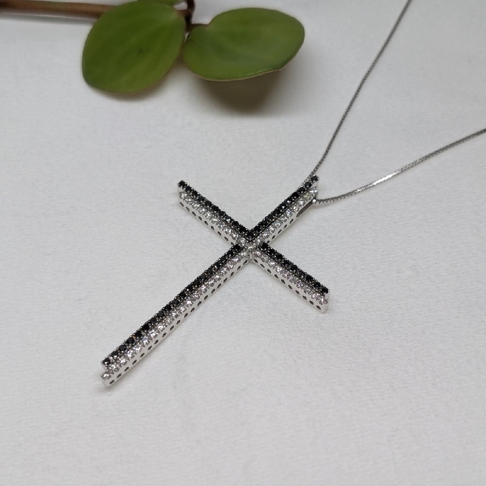把银河戴在颈间✨满钻十字项链